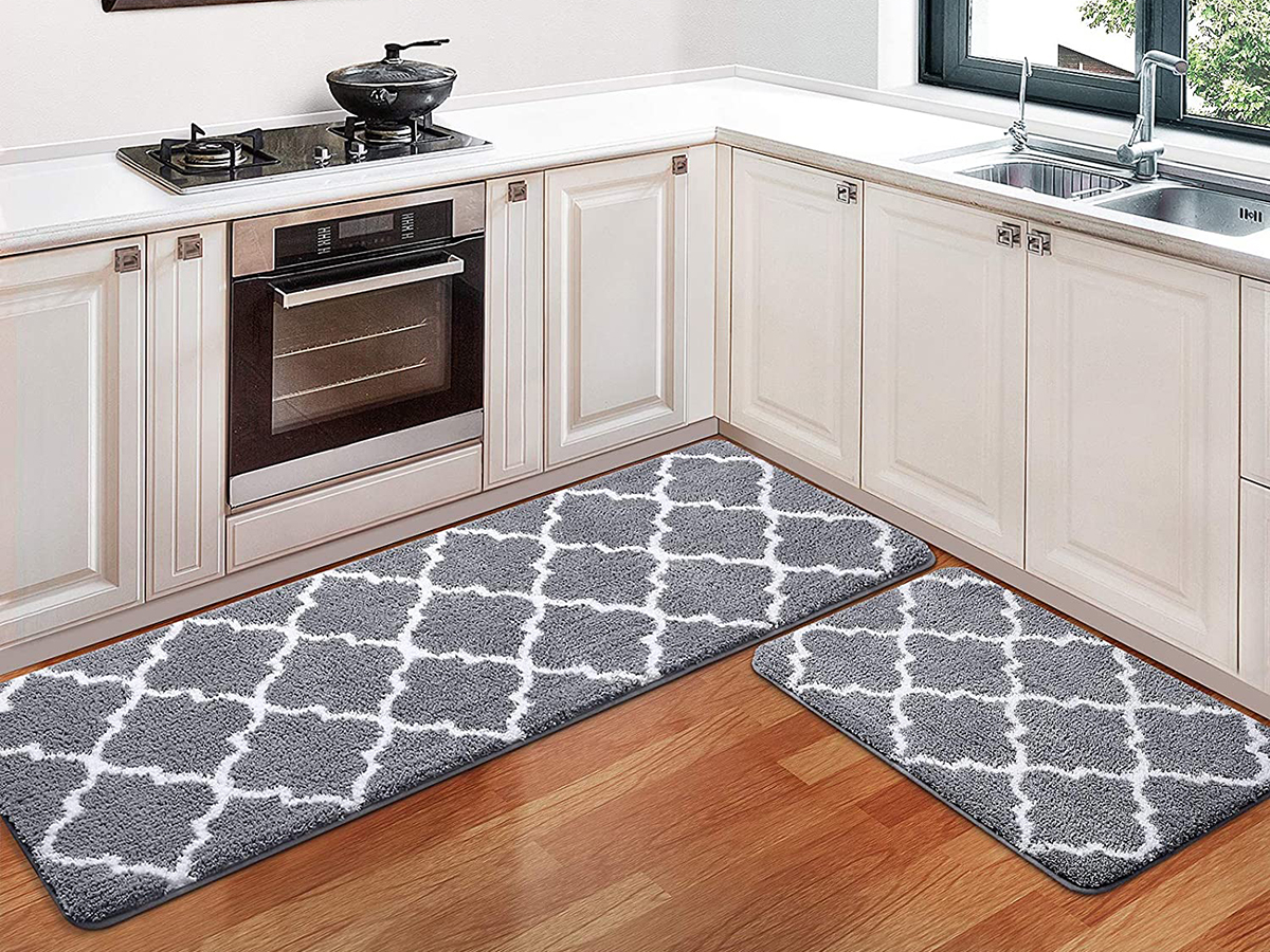 https://postery.net/the-plushest-kitchen-mats-to-make-your-home-a-little-comfier/